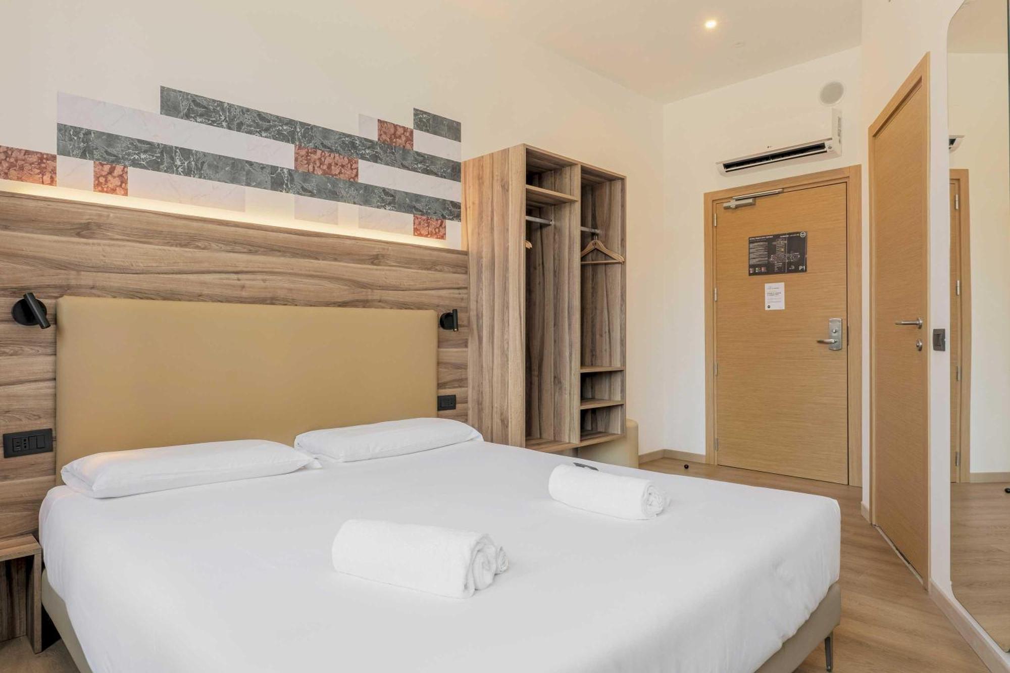 B&B Hotel Prato City Center Esterno foto