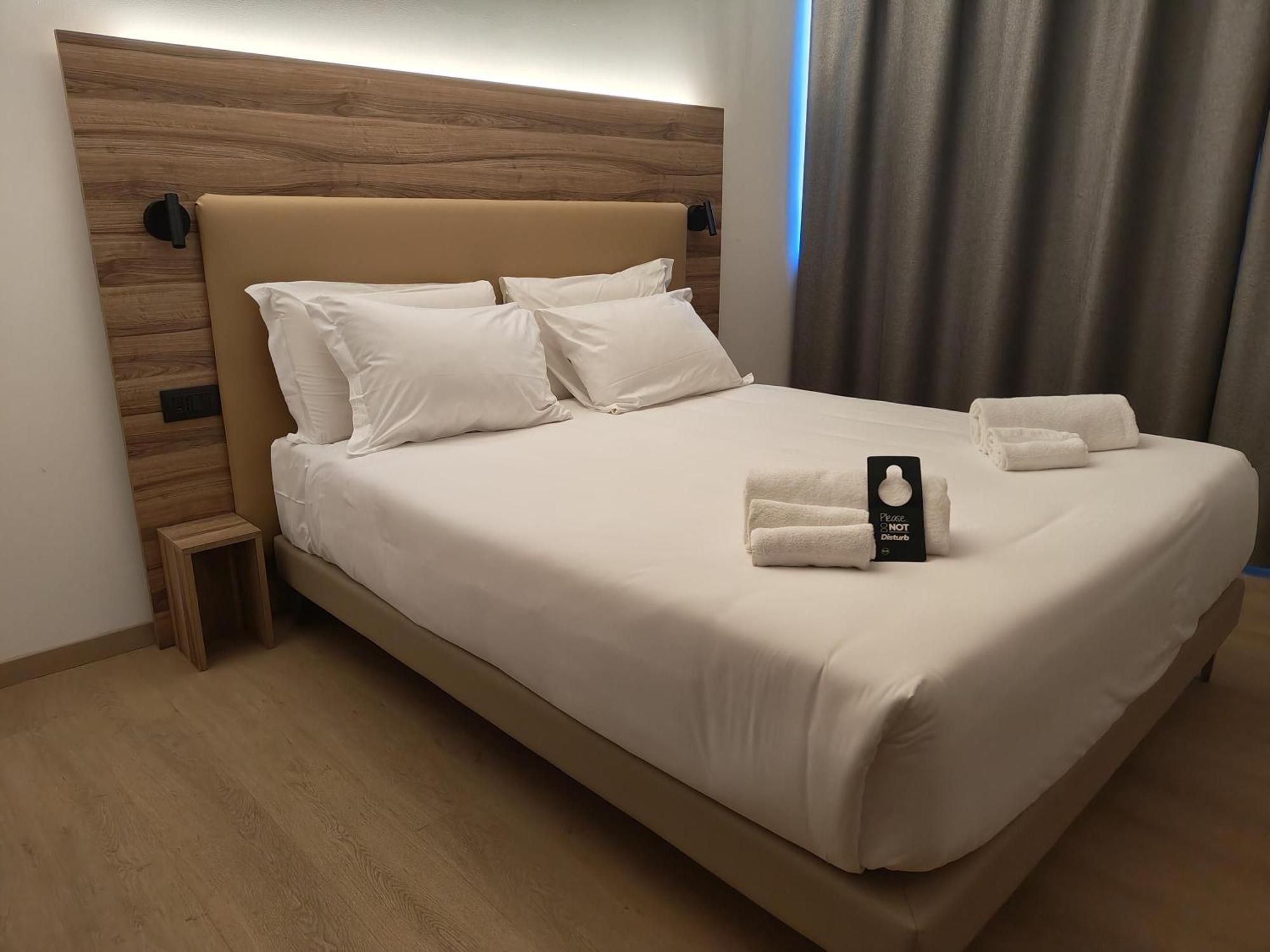 B&B Hotel Prato City Center Esterno foto