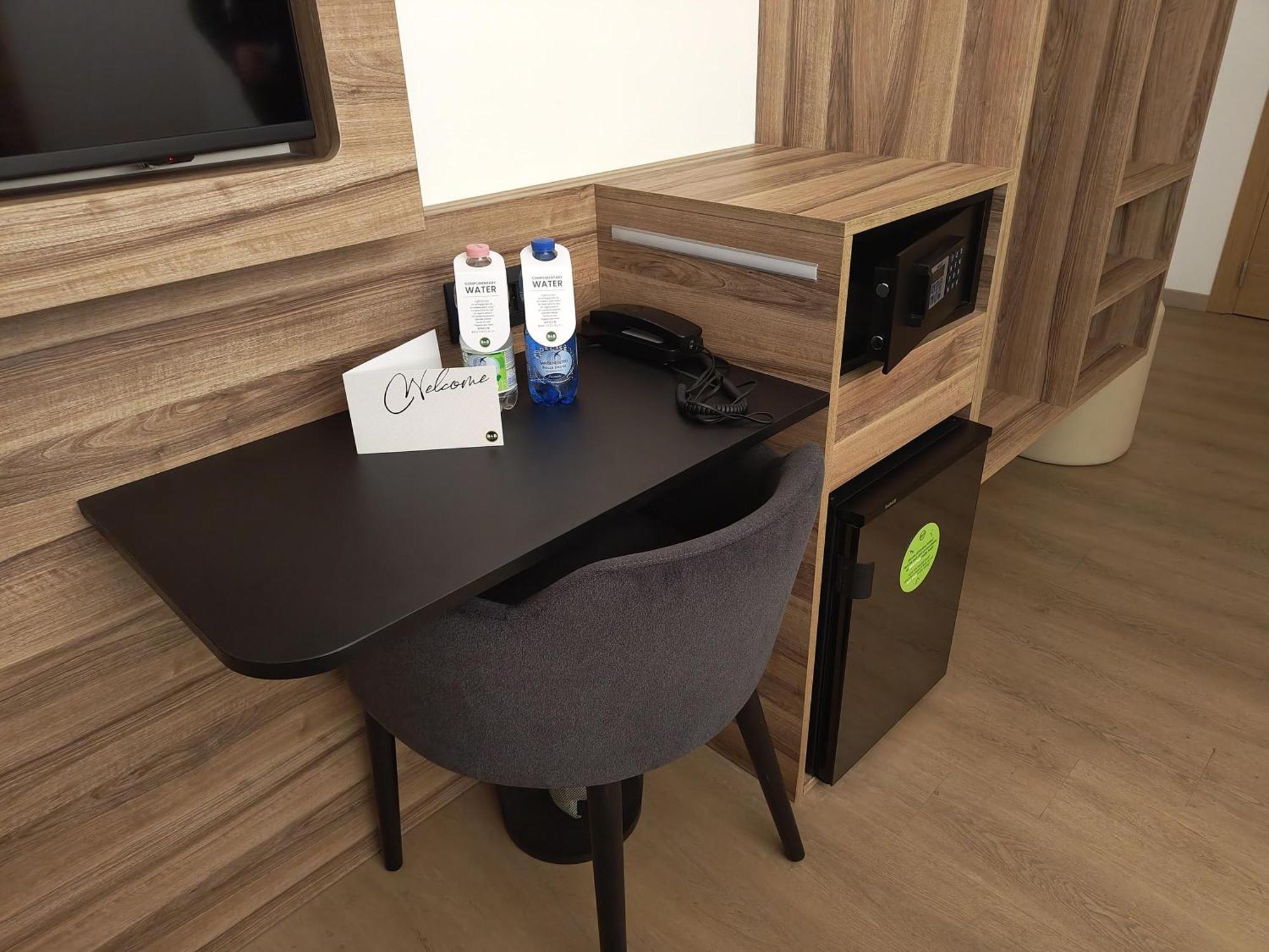 B&B Hotel Prato City Center Esterno foto