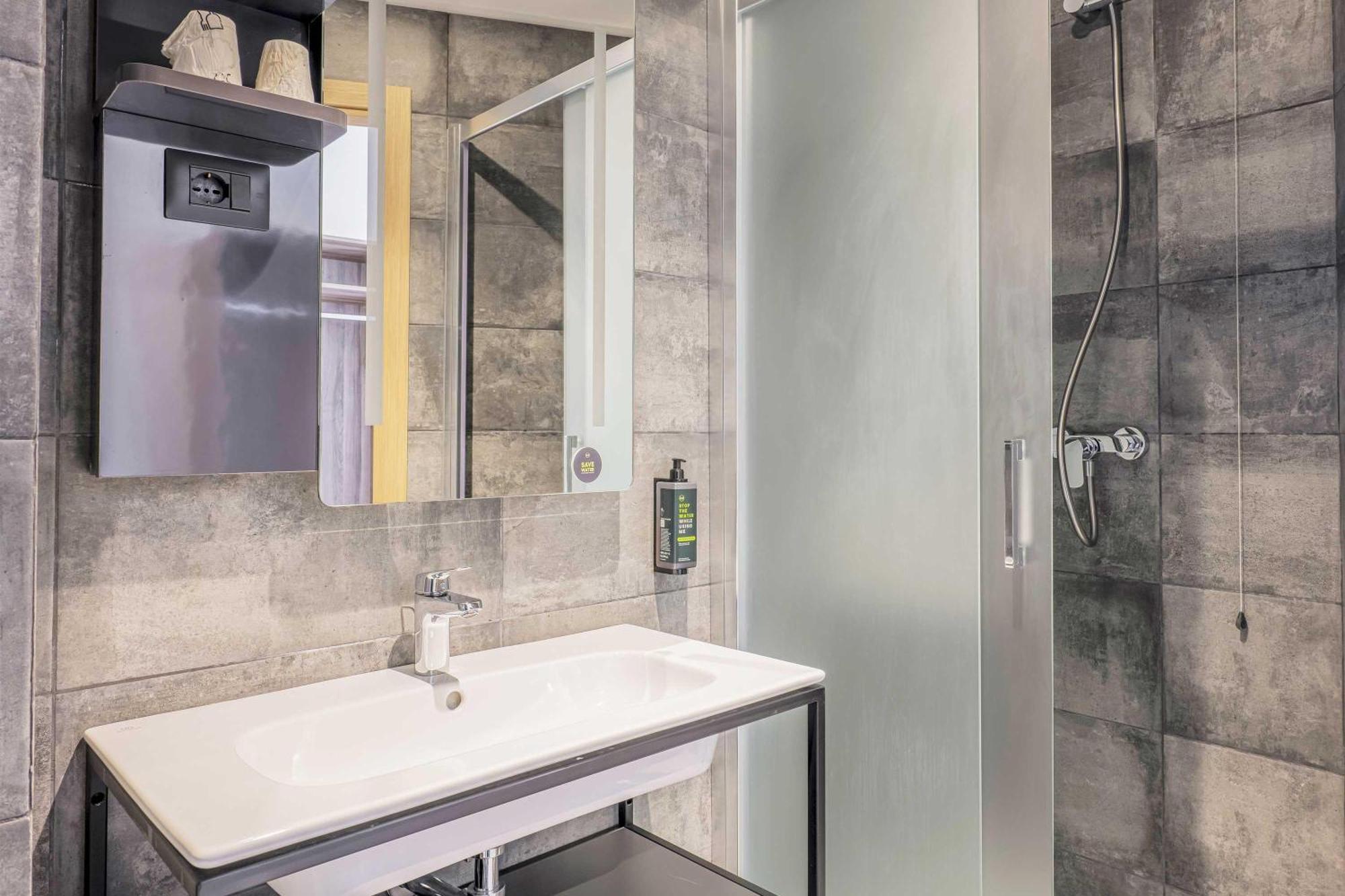 B&B Hotel Prato City Center Esterno foto